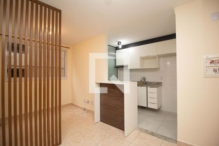 Sala de apartamento à venda com 2 quartos, 44m² em Jardim Iris, São Paulo