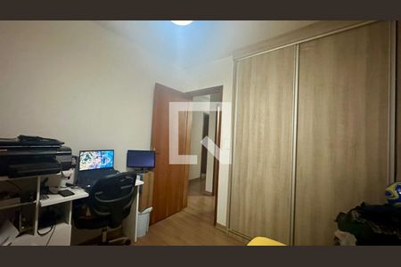 Quarto 1 de apartamento à venda com 3 quartos, 70m² em Cinquentenario, Belo Horizonte
