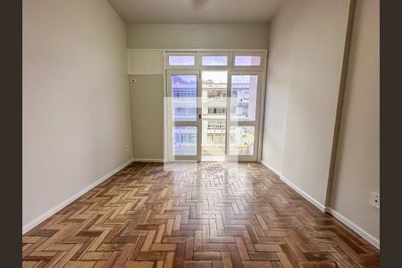 Sala de apartamento à venda com 2 quartos, 80m² em Laranjeiras, Rio de Janeiro