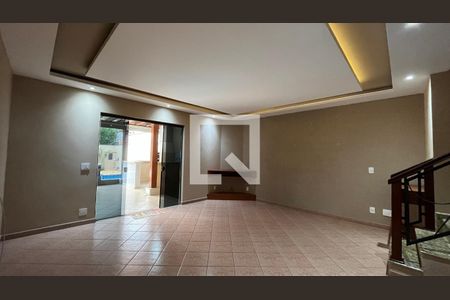 Casa à venda com 5 quartos, 407m² em Fazenda Santa Cândida, Campinas