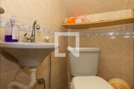 Lavabo de casa de condomínio para alugar com 3 quartos, 185m² em Fazenda Aricanduva, São Paulo