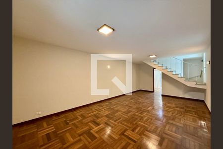 Sala de casa para alugar com 3 quartos, 150m² em Campo Belo, São Paulo