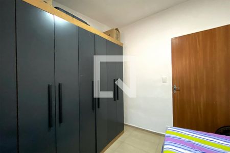 Quarto 1 de casa para alugar com 3 quartos, 100m² em Sagrada Família, Belo Horizonte