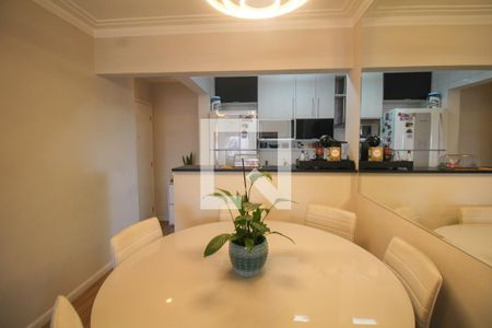 Sala de apartamento para alugar com 3 quartos, 74m² em Vila Bertioga, São Paulo