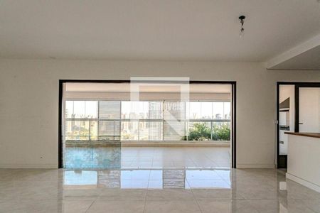 Apartamento à venda com 3 quartos, 179m² em Jardim das Acacias, São Paulo