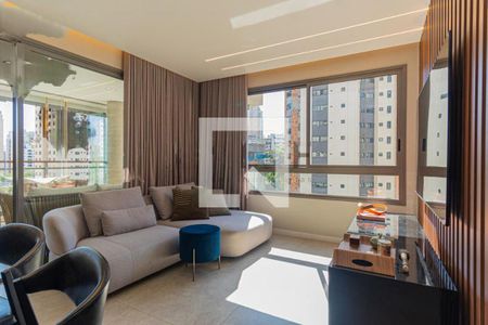 Apartamento à venda com 3 quartos, 115m² em Indianópolis, São Paulo