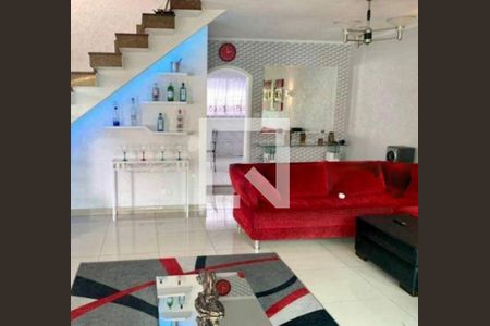 Casa à venda com 3 quartos, 225m² em Vila Carrão, São Paulo