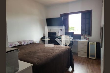 Casa à venda com 3 quartos, 90m² em Vila Marari, São Paulo