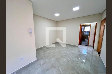 Sala de casa para alugar com 2 quartos, 55m² em Cidade Jardim Cumbica, Guarulhos