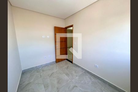 Quarto 1 de casa para alugar com 2 quartos, 55m² em Cidade Jardim Cumbica, Guarulhos