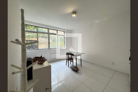 Apartamento à venda com 4 quartos, 155m² em Copacabana, Rio de Janeiro