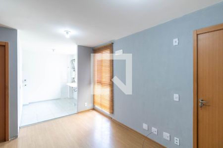 Sala de apartamento para alugar com 2 quartos, 32m² em Campo Grande, Rio de Janeiro