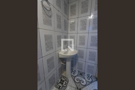 Banheiro de casa para alugar com 1 quarto, 50m² em Serraria, Diadema
