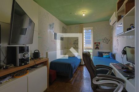 Quarto 1 de casa à venda com 3 quartos, 200m² em Renascença, Belo Horizonte