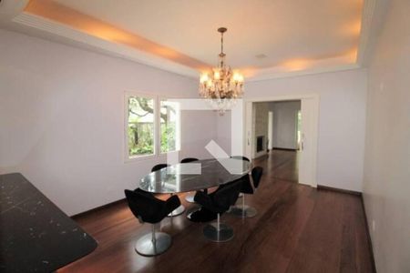Casa à venda com 4 quartos, 650m² em Super Quadra Morumbi, São Paulo