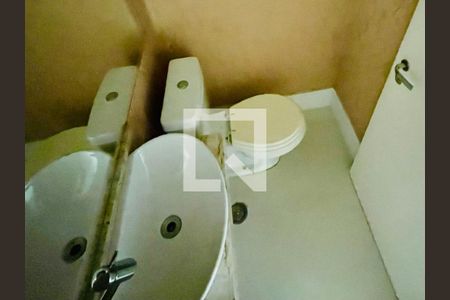 Lavabo de apartamento para alugar com 3 quartos, 116m² em Picanço, Guarulhos