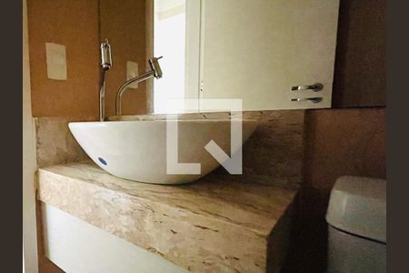 Lavabo de apartamento para alugar com 3 quartos, 116m² em Picanço, Guarulhos