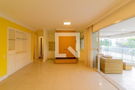Sala de apartamento à venda com 3 quartos, 136m² em Jurubatuba, São Paulo