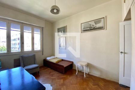 Quarto 1 de apartamento à venda com 2 quartos, 135m² em Botafogo, Rio de Janeiro