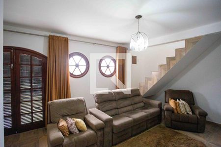 Sala  de casa à venda com 4 quartos, 210m² em Piraporinha, Diadema