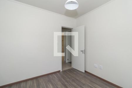 Quarto 2 de apartamento para alugar com 2 quartos, 56m² em Sarandi, Porto Alegre