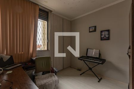 Quarto 1 de apartamento à venda com 3 quartos, 81m² em Santa Monica, Belo Horizonte