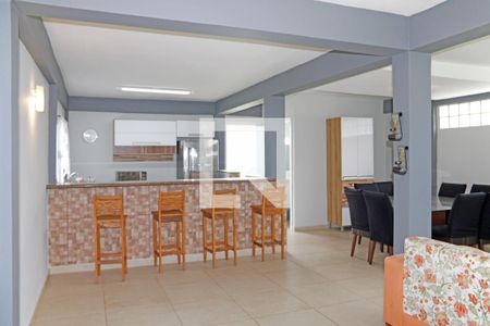 Sala de casa de condomínio para alugar com 3 quartos, 200m² em Condominio Fazenda São Joaquim, Vinhedo