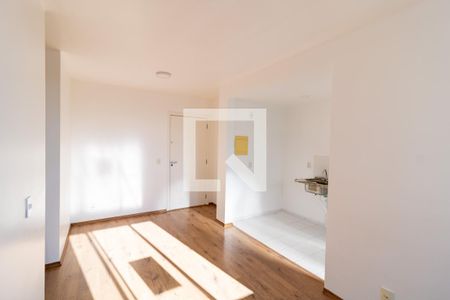 Sala de apartamento para alugar com 2 quartos, 48m² em Ipanema, Porto Alegre