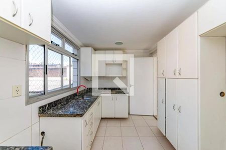 Cozinha de apartamento para alugar com 3 quartos, 87m² em Calafate, Belo Horizonte