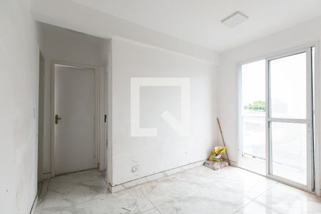 Sala  de apartamento para alugar com 2 quartos, 43m² em Itaquera, São Paulo