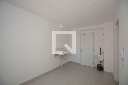 Sala/Cozinha de apartamento para alugar com 2 quartos, 32m² em Parque Novo Mundo, São Paulo