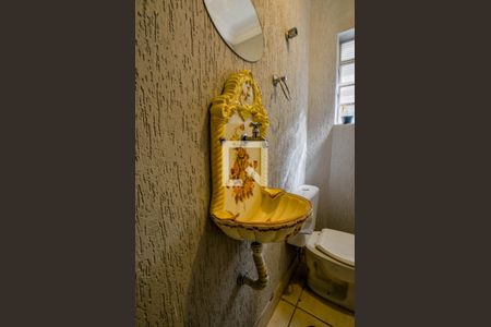 Lavabo de casa à venda com 4 quartos, 250m² em Vila Scarpelli, Santo André