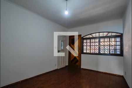 Sala de casa à venda com 4 quartos, 250m² em Vila Scarpelli, Santo André