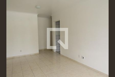Sala de apartamento à venda com 3 quartos, 64m² em Jaguaribe, Osasco