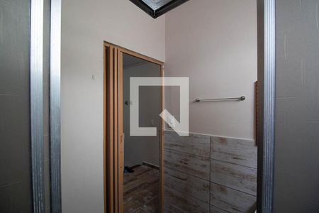 Banheiro da Suíte de casa para alugar com 1 quarto, 58m² em Jardim Brasil, São Paulo