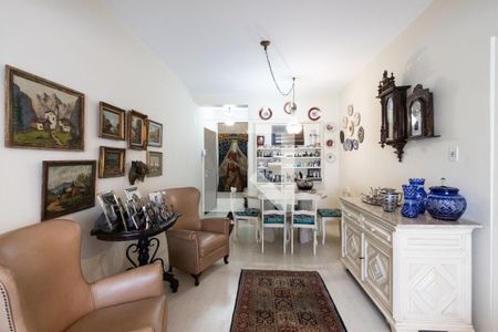 Sala de apartamento à venda com 2 quartos, 77m² em Perdizes, São Paulo