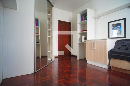 Quarto 1 de casa para alugar com 4 quartos, 250m² em Pinheiro, São Leopoldo