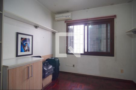 Quarto 1 de casa para alugar com 4 quartos, 250m² em Pinheiro, São Leopoldo