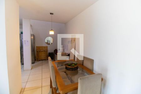 Sala de casa para alugar com 2 quartos, 90m² em Piratininga, Niterói