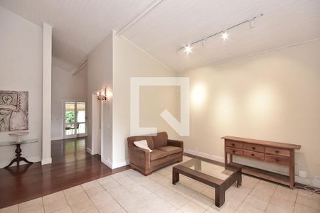Sala de Tv de casa à venda com 3 quartos, 279m² em Jardim Panorama, São Paulo