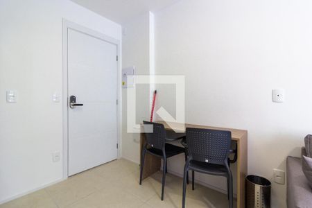 Sala/Cozinha de apartamento para alugar com 1 quarto, 39m² em Sumaré, São Paulo