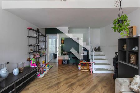 Sala de casa à venda com 2 quartos, 90m² em Vila Prudente, São Paulo