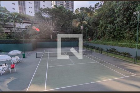 Apartamento para alugar com 4 quartos, 330m² em Santo Amaro, São Paulo