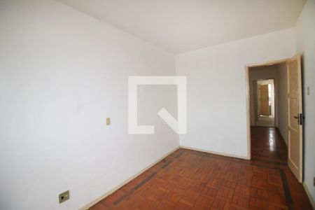 Quarto de apartamento à venda com 1 quarto, 50m² em Olaria, Rio de Janeiro