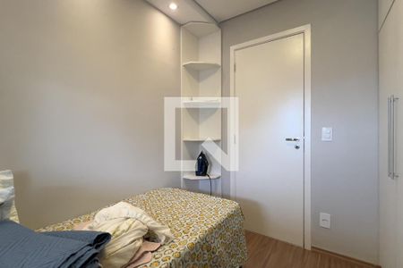 Quarto de apartamento à venda com 2 quartos, 68m² em Jardim Flor da Montanha, Guarulhos