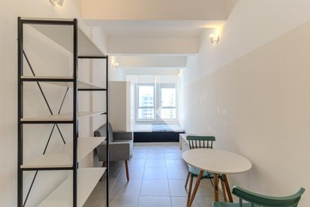 Studio de kitnet/studio para alugar com 1 quarto, 24m² em República, São Paulo