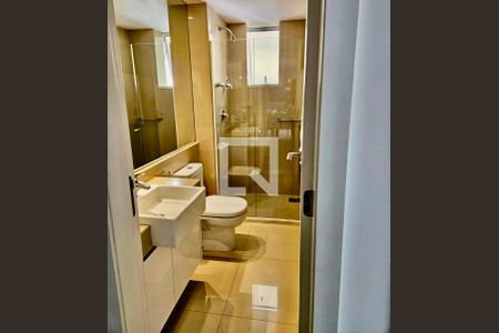 Banheiro de apartamento à venda com 2 quartos, 105m² em Funcionários, Belo Horizonte