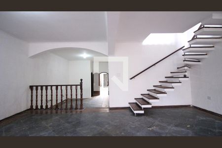 Sala de casa para alugar com 4 quartos, 250m² em Jardim Sapopemba, São Paulo