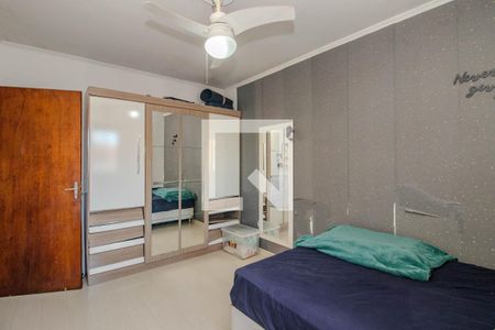 Quarto 2 de casa à venda com 3 quartos, 160m² em Jardim Itu, Porto Alegre