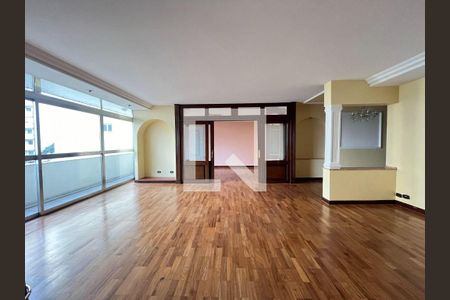 Apartamento à venda com 5 quartos, 240m² em Higienópolis, São Paulo